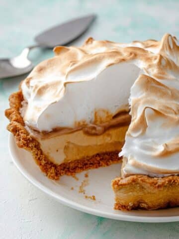 Sour Cream Raisin Pie with Fluffy Meringue Recipe