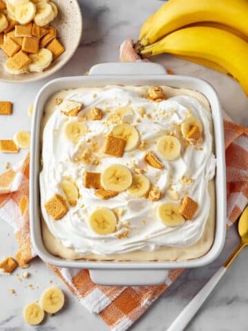 Vegan Banana Pudding with Layers of Creamy Pudding, Fresh Bananas, and Vegan Wafers Recipe