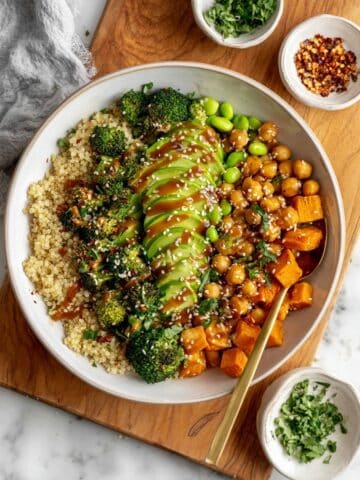 Thai Peanut Sweet Potato Buddha Bowl Recipe