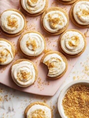 Taylor Swift’s Soft Chai Sugar Cookies with Vanilla Bean Cream Cheese Frosting Recipe
