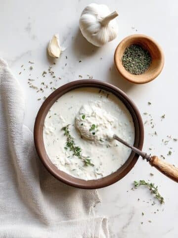 Creamy Roasted Garlic Parmesan Pizza Sauce Recipe