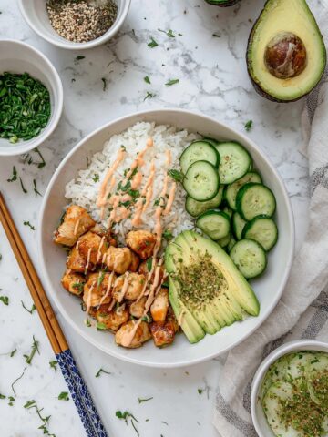 Spicy Salmon Bowls with Coconut Rice Recipe