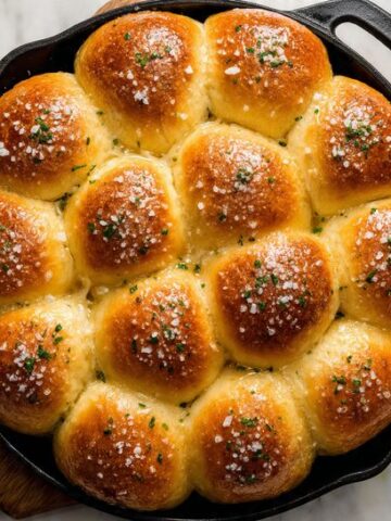 Sea Salt & Herb Skillet Rolls Recipe