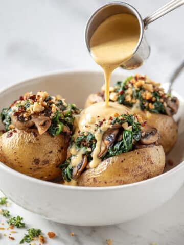Stuffed Baked Potatoes with Mushrooms and Spinach Recipe