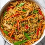 Easy Chicken Lo Mein Recipe