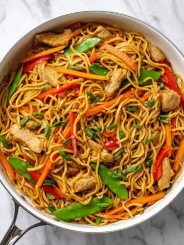 Easy Chicken Lo Mein Recipe