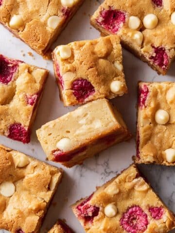 White Chocolate and Raspberry Blondies Recipe