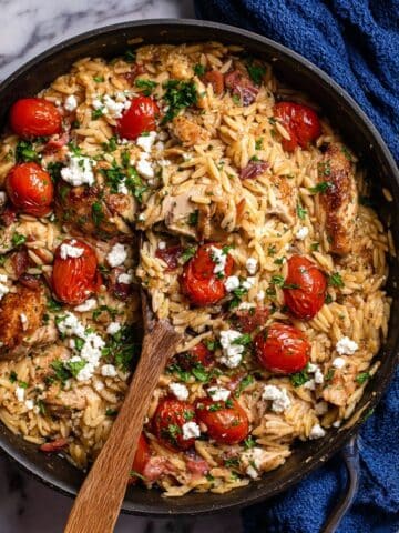 One Pot Mediterranean Chicken and Orzo Recipe