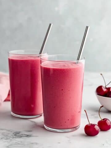 Almond Cherry Smoothie Recipe