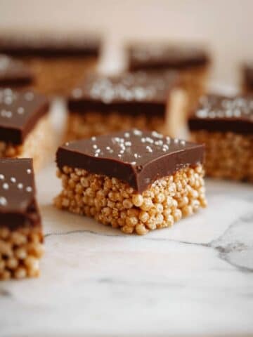 Puffed Quinoa Peanut Butter Chocolate Bars Recipe