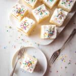 Easy Vanilla Cake Recipe