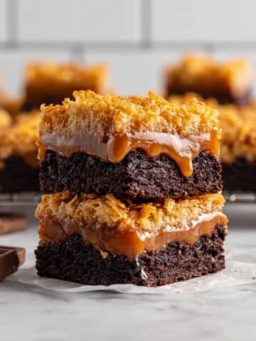Caramel Crunch Brownies Recipe
