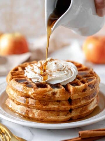 Homemade Apple Cinnamon Waffles Recipe