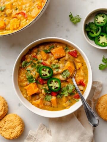 Butternut Squash & White Bean Chili Recipe