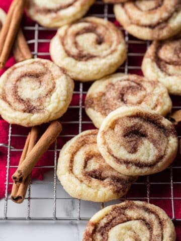 Cinnamon Ripple Cookies Recipe