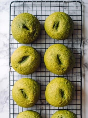 Green Spinach Bagels Recipe