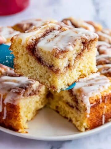 Cinnamon Roll Cake Recipe