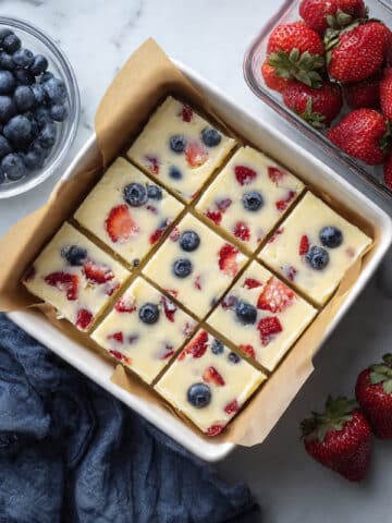 Baked Yogurt with Berries Recipe