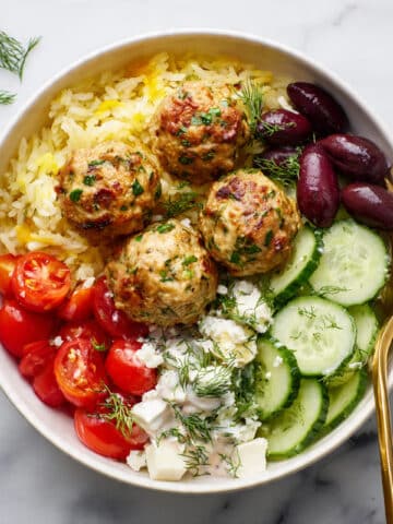 Spinach Feta Turkey Meatballs with Yogurt Sauce Recipe