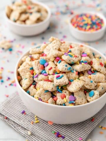 Cake Batter Puppy Chow Recipe