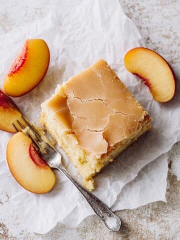 Brown Sugar Peach Cake Recipe