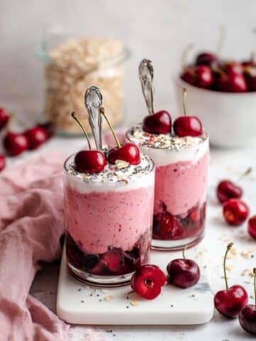 Cherry Overnight Oats Recipe