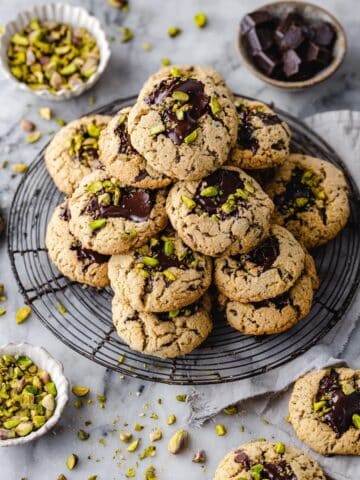 Dark Chocolate Chunk Pistachio Cookies Recipe