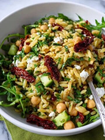 Sun Dried Tomato Orzo Pesto Salad Recipe