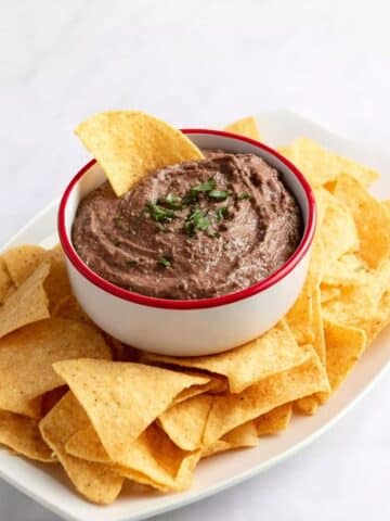 5-Minute Black Bean Dip Recipe
