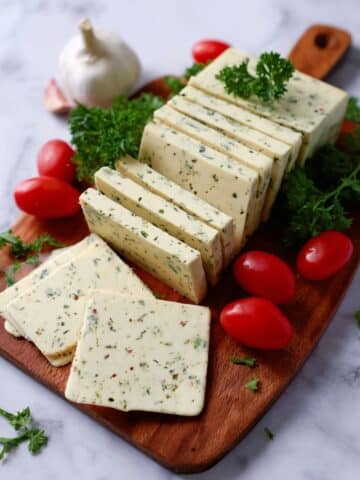 Vegan Garlic and Herb Cheese Recipe