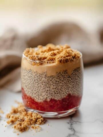 Peach Cobbler Chia Pudding Recipe