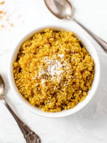 5-Ingredient Coconut Curry Quinoa Recipe