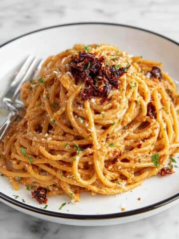 Caramelized Onion Pasta with Chili Oil Recipe