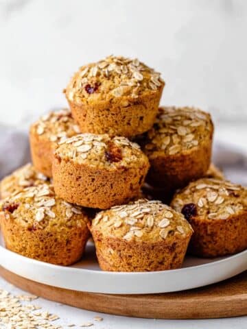3 Ingredient Banana Oatmeal Muffins Recipe