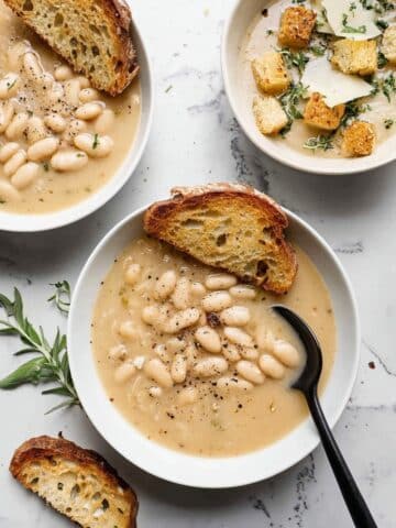 Easy Rosemary Garlic White Bean Soup Recipe