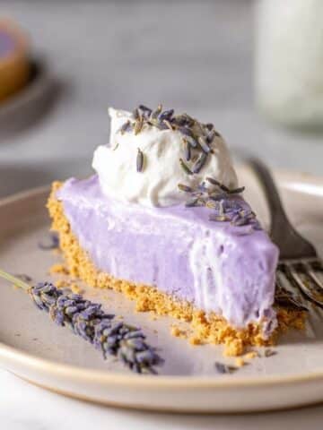Easy Lavender No-Bake Cheesecake Recipe