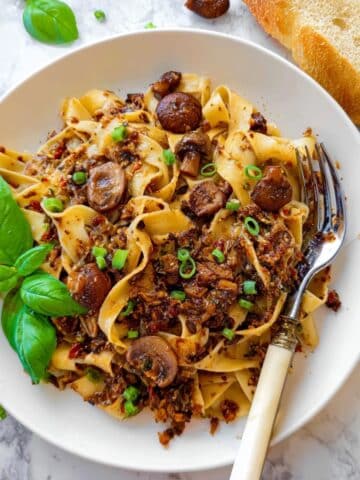 Creamy Mushroom Ragu with Pasta Recipe