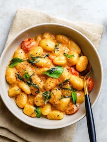 Quick & Easy 1-Pot Vegan Gnocchi in 7 Minutes Recipe