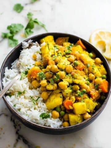 Easy Potato Chickpea Curry with Coconut Milk Recipe
