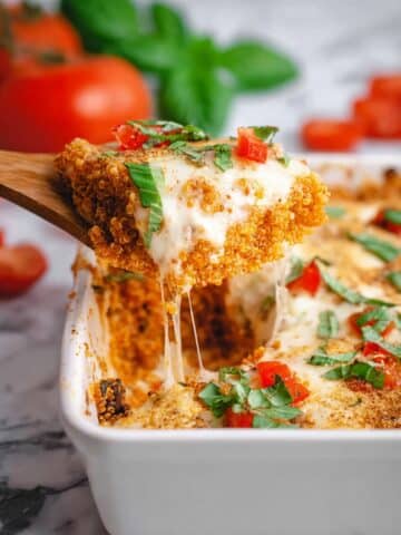 Easy Cheesy Quinoa Casserole Recipe