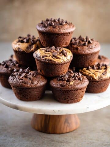 Flourless Chocolate Peanut Butter Muffins Recipe