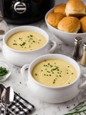 Slow Cooker Potato Leek Soup Recipe