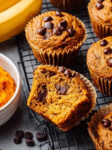 Oatmeal Banana Pumpkin Muffins with Chocolate Chips Recipe